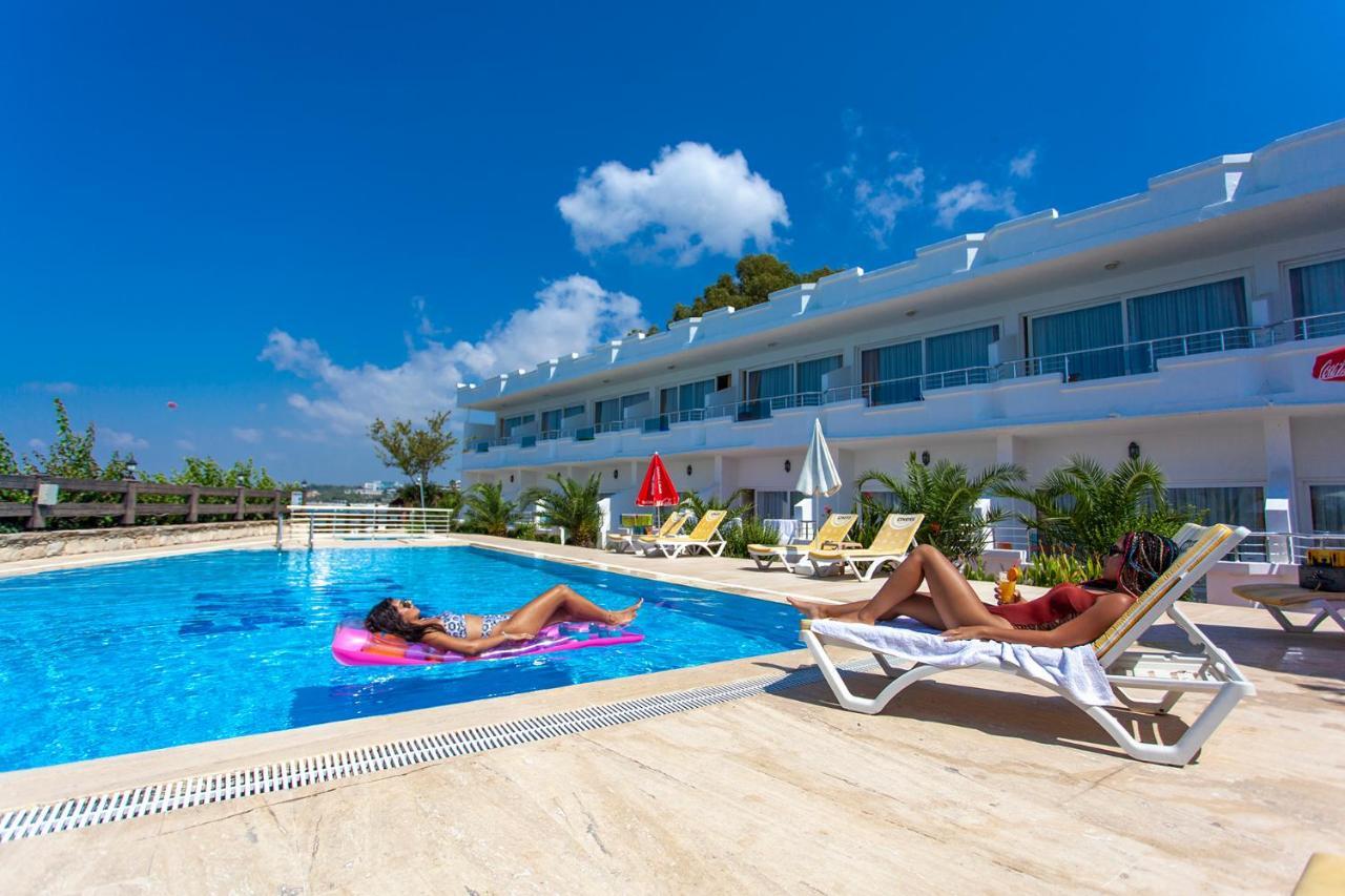 Side Beach Club Exterior foto